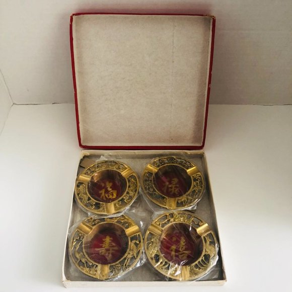 NEW - Set of 4 Brass Taiwanese Ashtrays with Chinese Characters - Picture 8 of 13